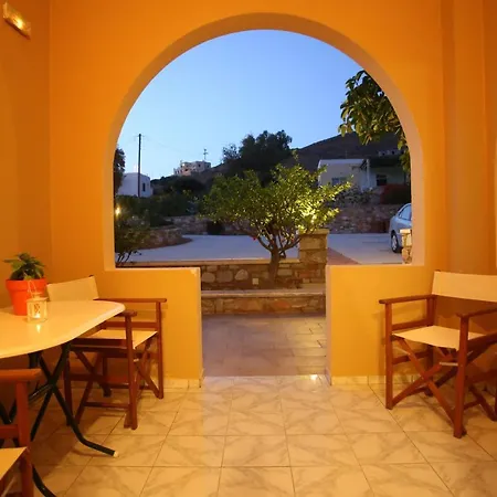 Palaiologos Apartment Posidhonia (Syros)